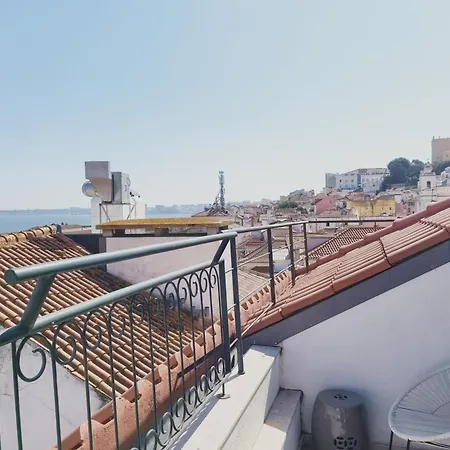 B&j Alfama Cruise Terrace 4 Διαμέρισμα Lisboa