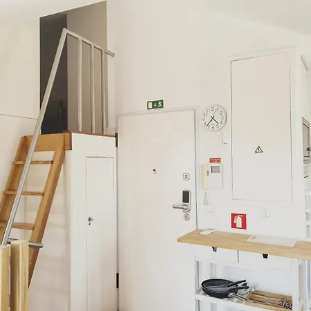 B&j Alfama Cruise Terrace 4 Апартаменти