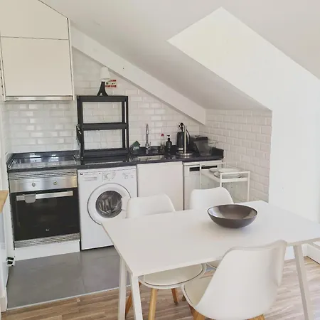 Апартаменти B&j Alfama Cruise Terrace 4