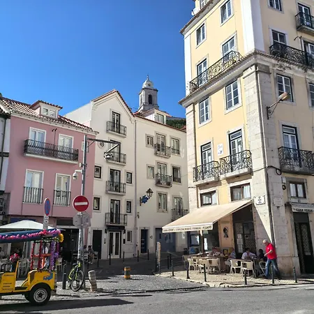 B&j Alfama Cruise Terrace 4 * Lissabon